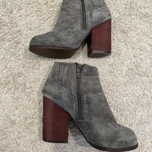 Havana Last Jeffrey Cambell 8.5 gray booties
